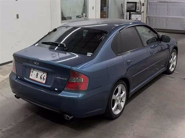 SUBARU LEGACY B4
