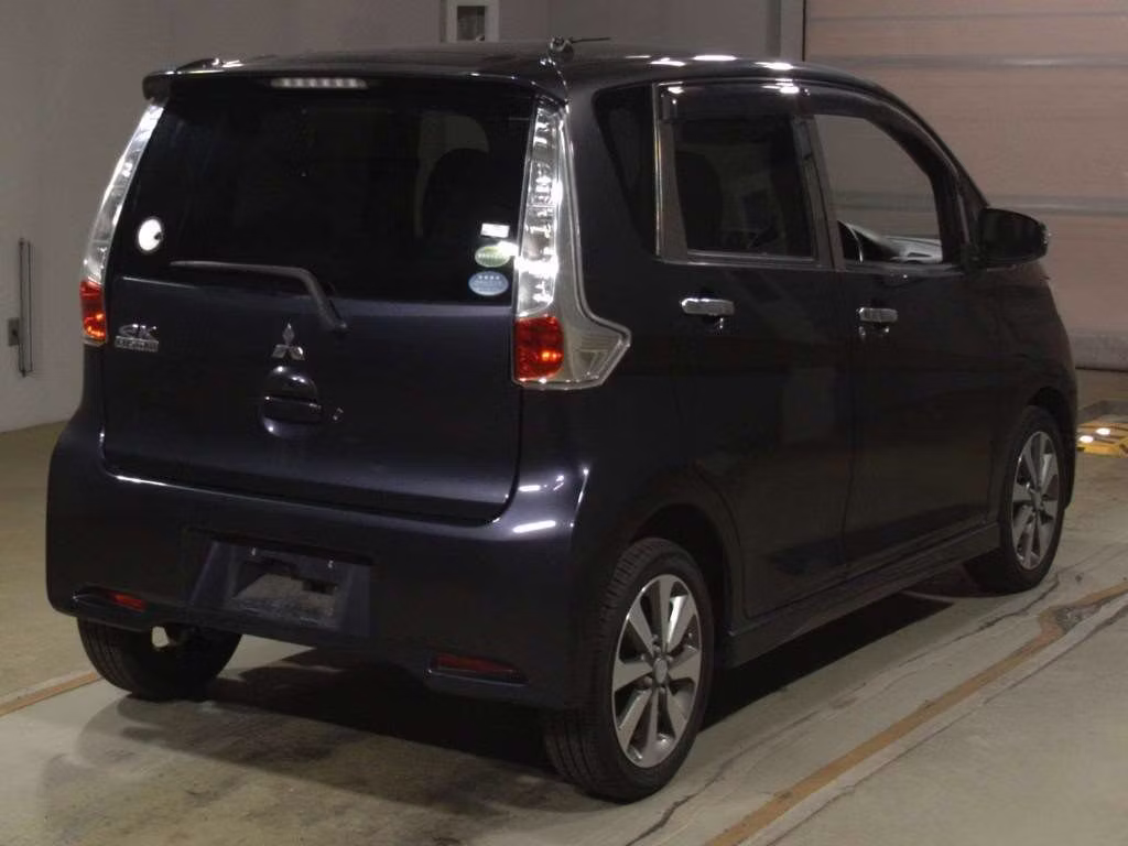 MITSUBISHI EK CUSTOM