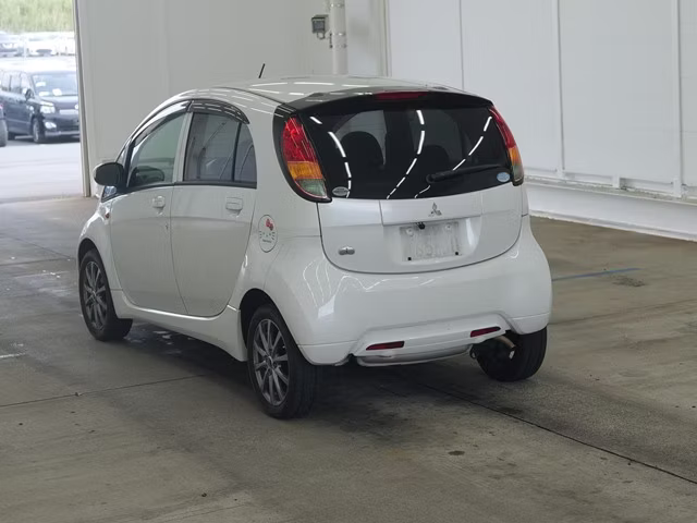 MITSUBISHI I