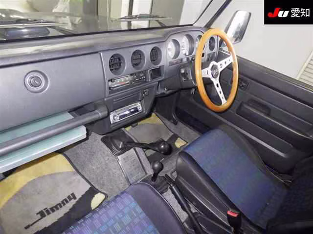 SUZUKI JIMNY