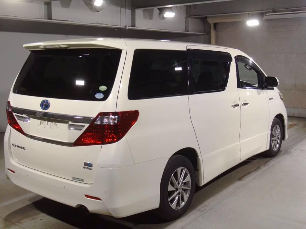 TOYOTA ALPHARD