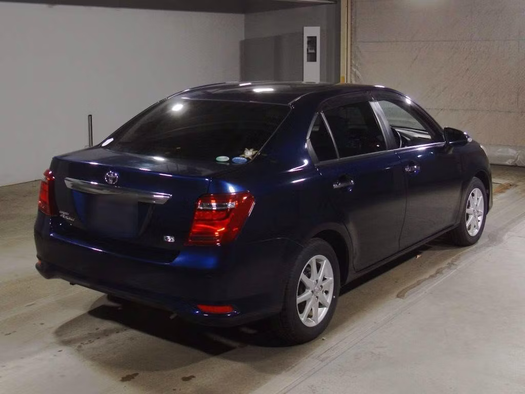 TOYOTA COROLLA AXIO