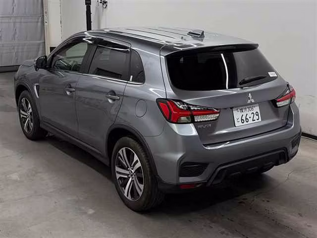 MITSUBISHI RVR