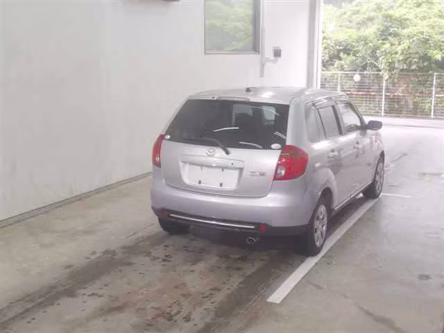 MAZDA VERISA