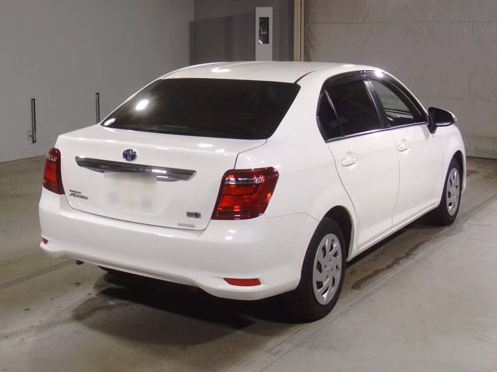 TOYOTA COROLLA AXIO