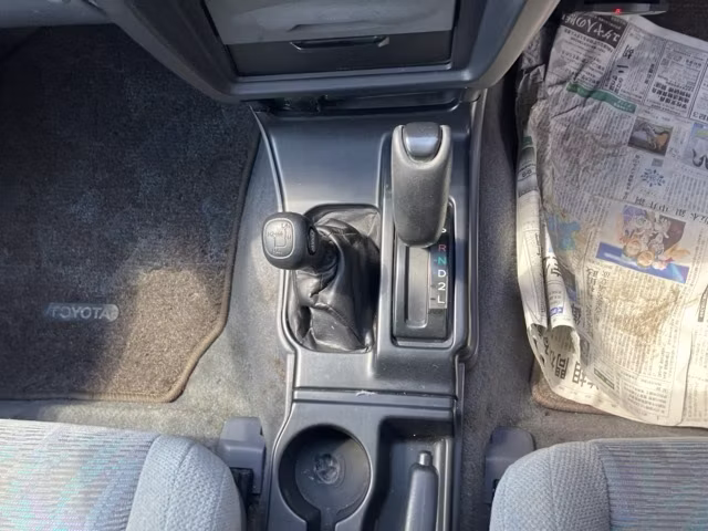 TOYOTA HILUX SURF