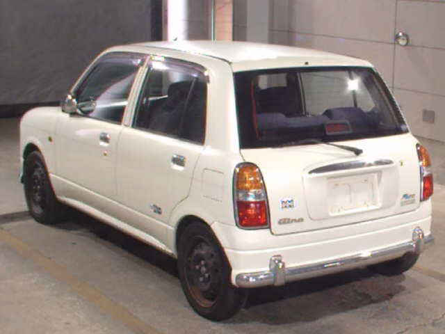 DAIHATSU MIRA GINO