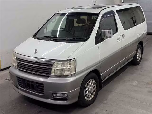 NISSAN ELGRAND