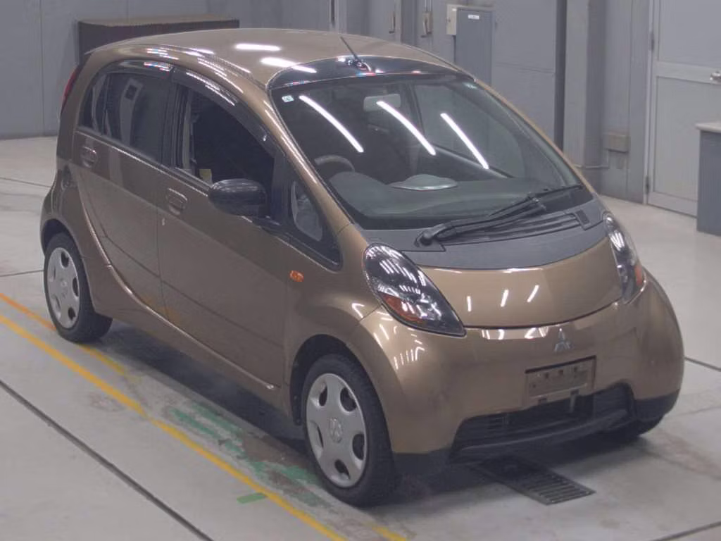 MITSUBISHI I