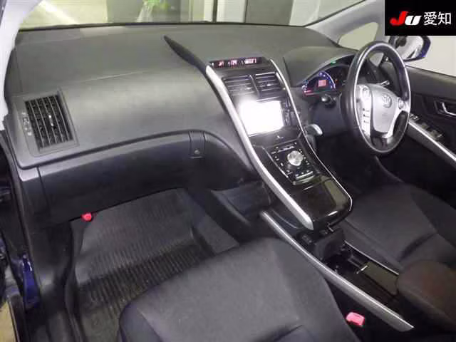 TOYOTA SAI