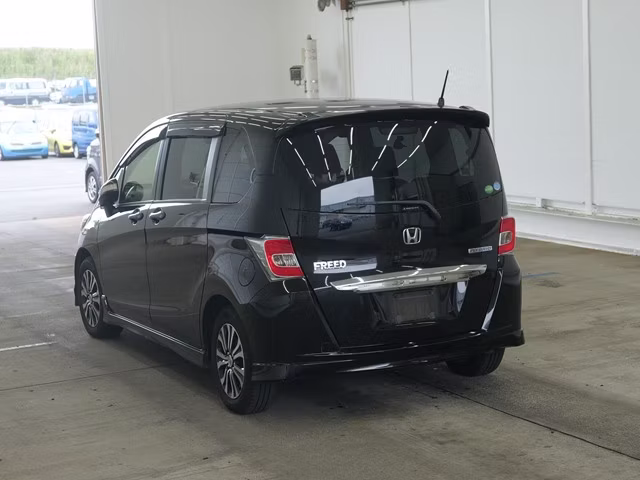 HONDA FREED