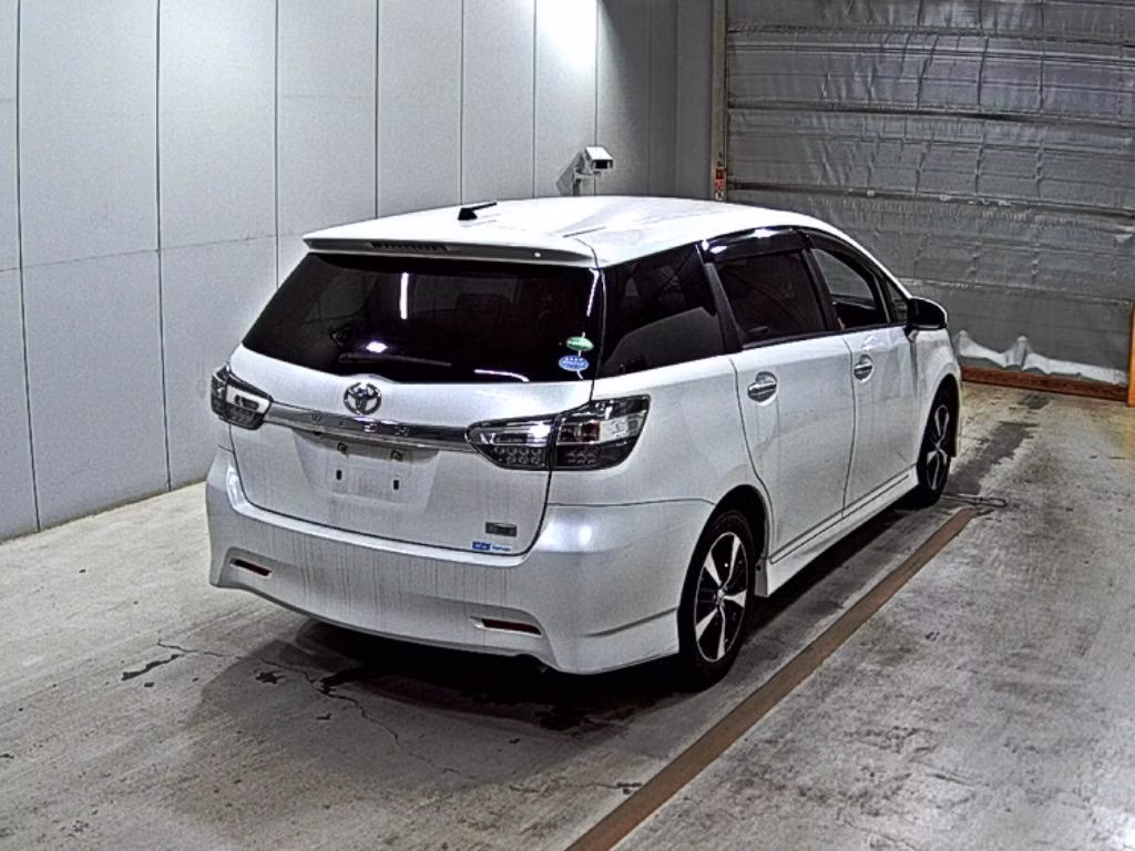 TOYOTA WISH