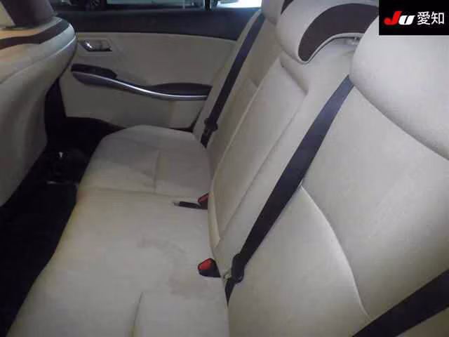 TOYOTA SAI