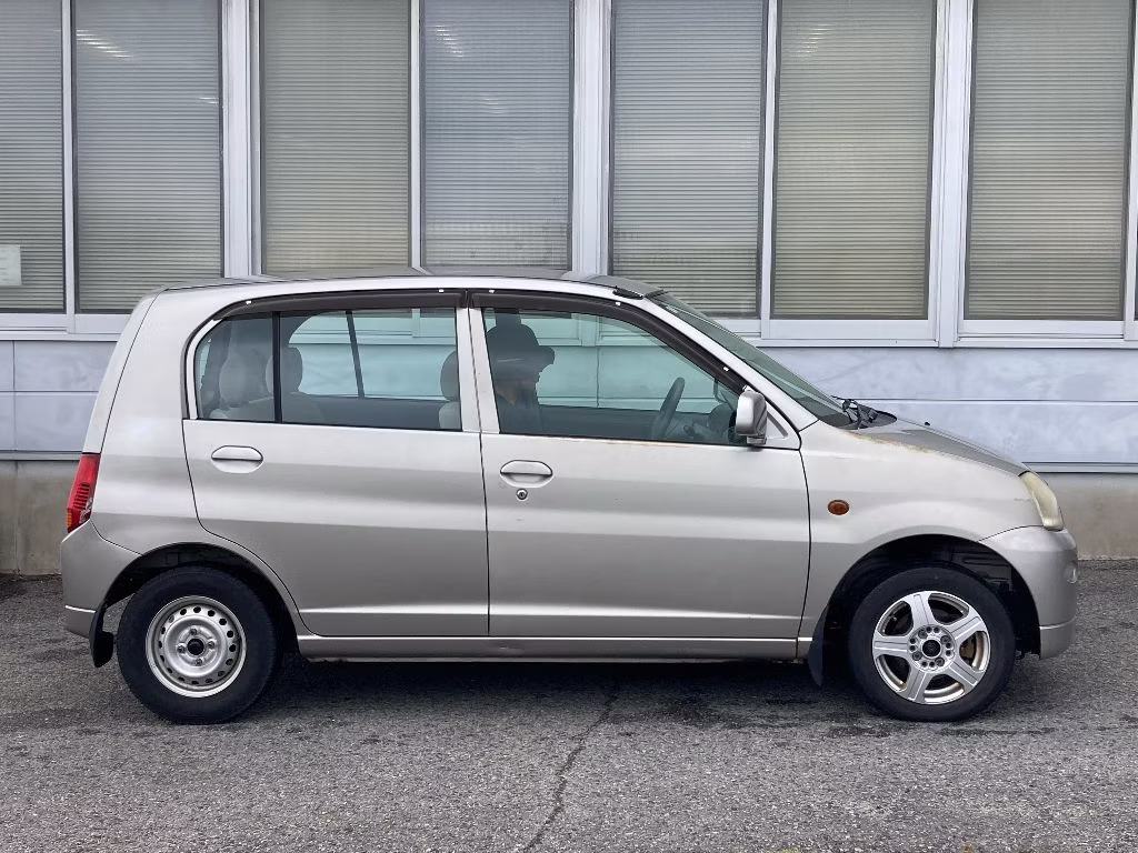 MITSUBISHI MINICA
