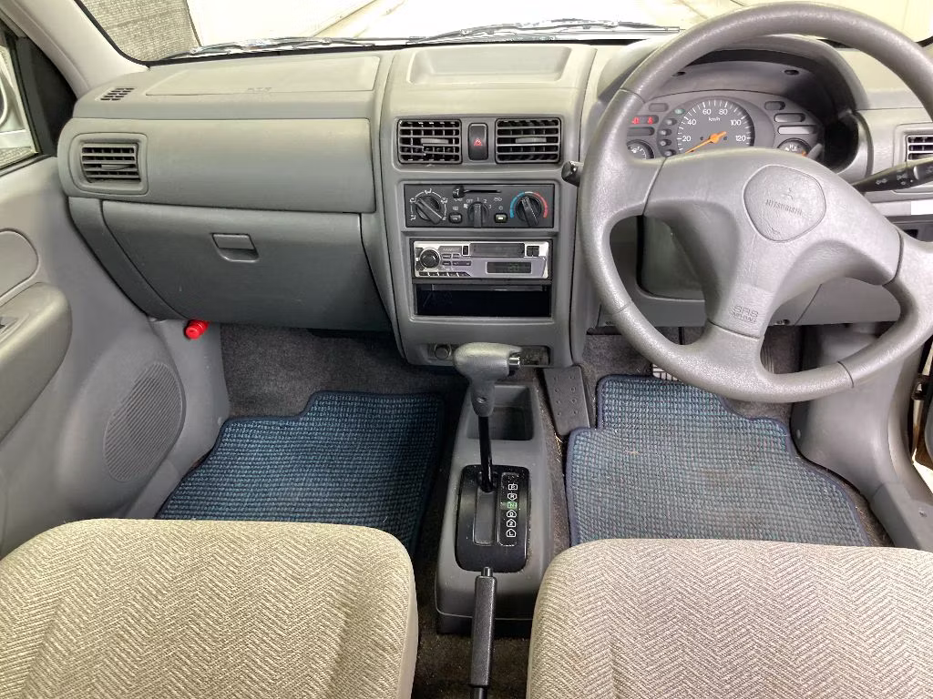 MITSUBISHI MINICA