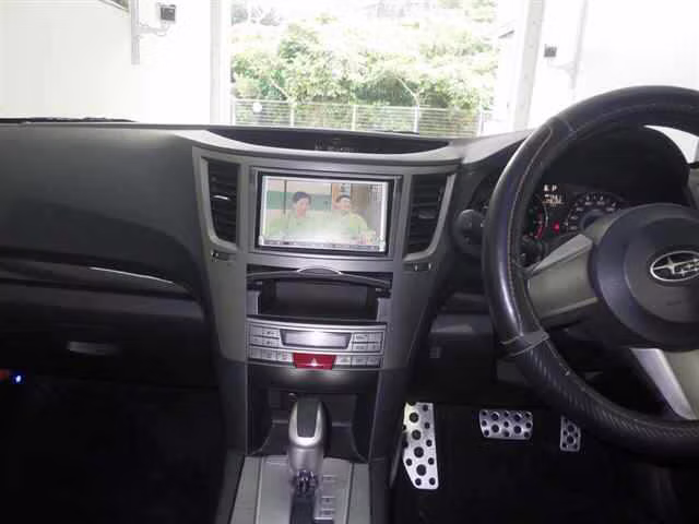 SUBARU LEGACY