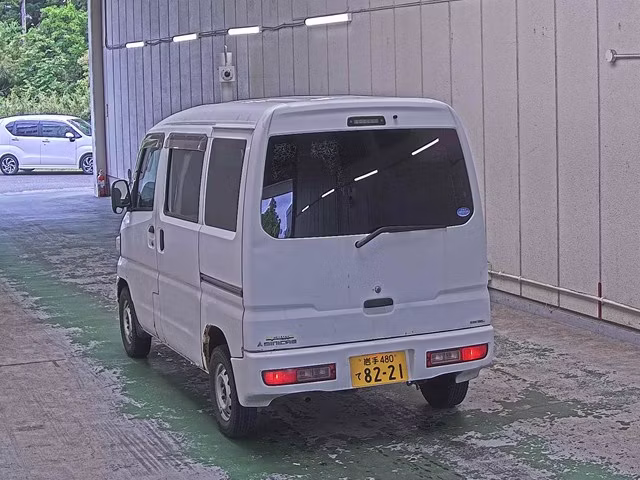 MITSUBISHI MINICAB
