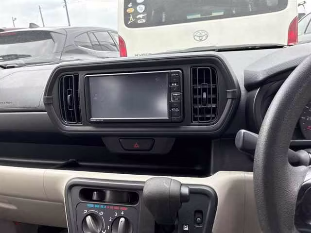 DAIHATSU BOON