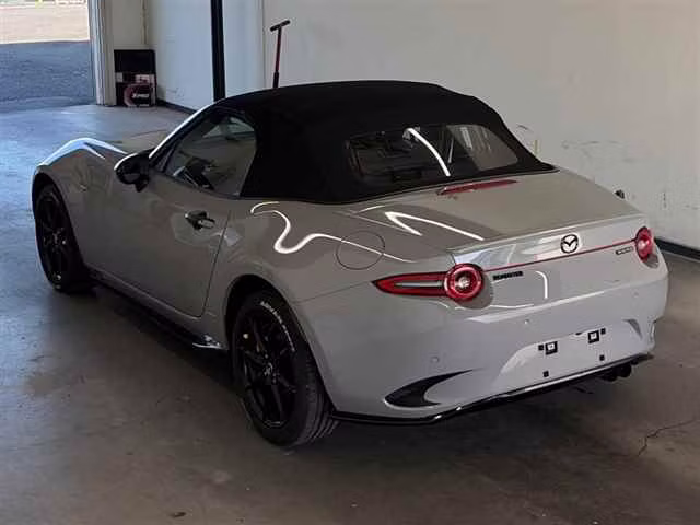 MAZDA ROADSTER