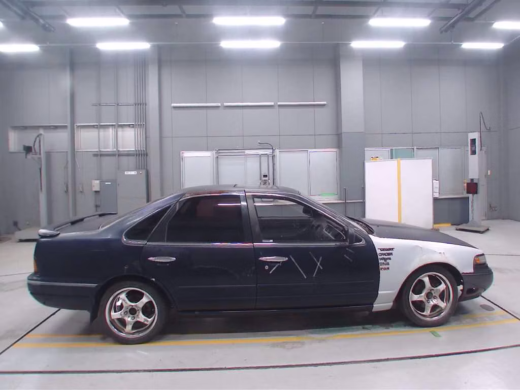 NISSAN CEFIRO