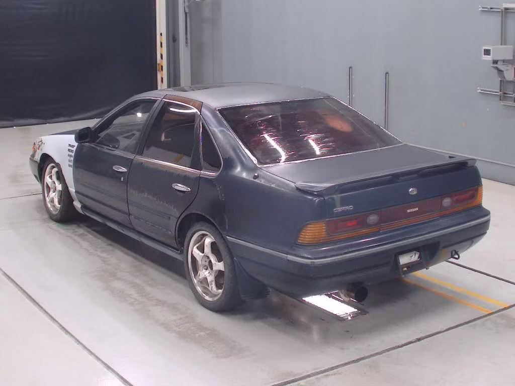 NISSAN CEFIRO