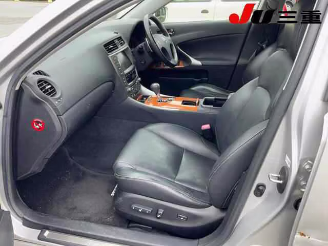 LEXUS IS250