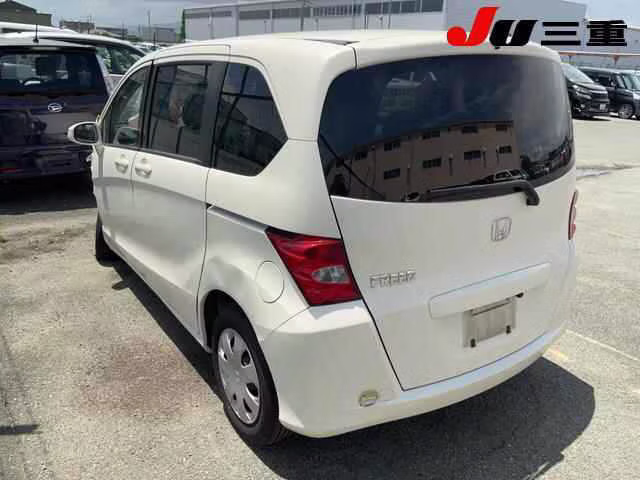 HONDA FREED
