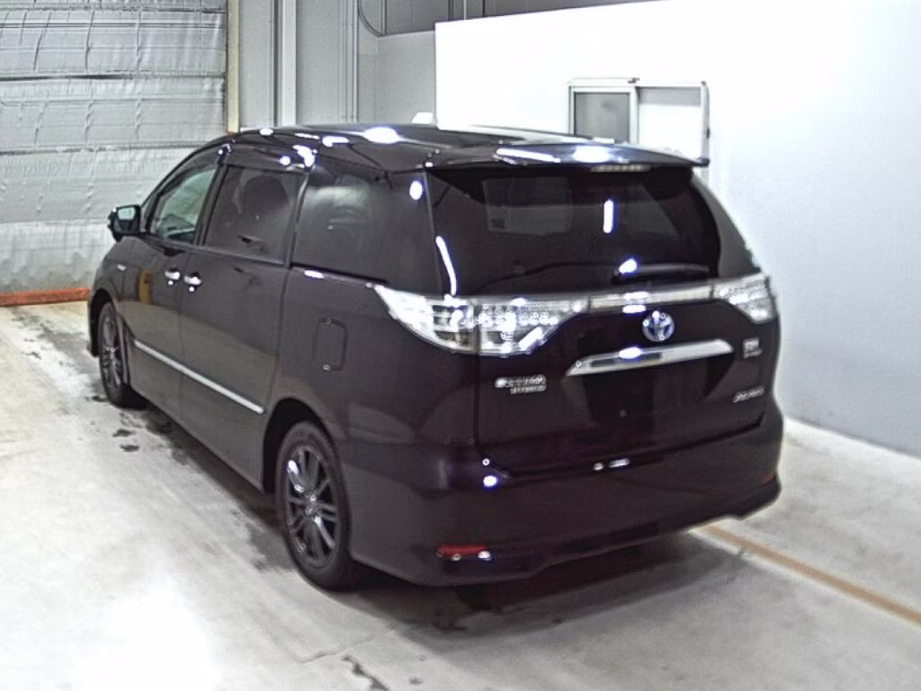 TOYOTA ESTIMA
