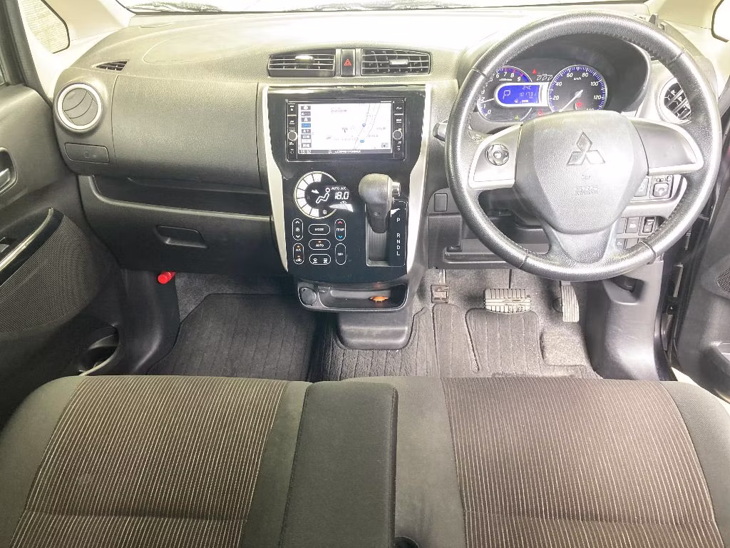 MITSUBISHI EK CUSTOM