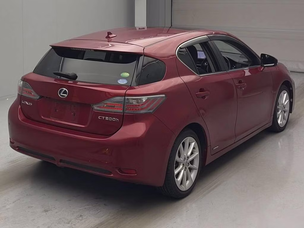 LEXUS CT200H