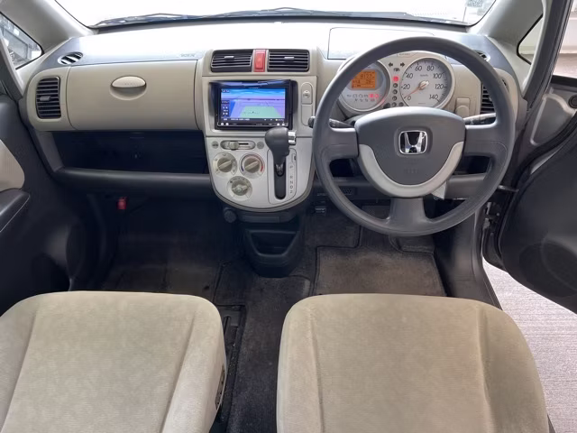 HONDA LIFE