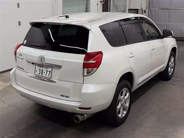 TOYOTA VANGUARD