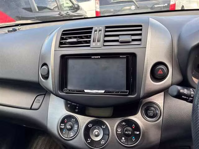 TOYOTA VANGUARD