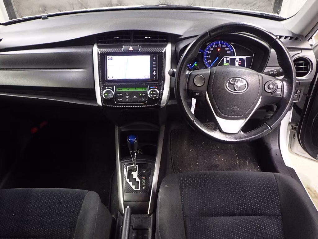 TOYOTA COROLLA FIELDER