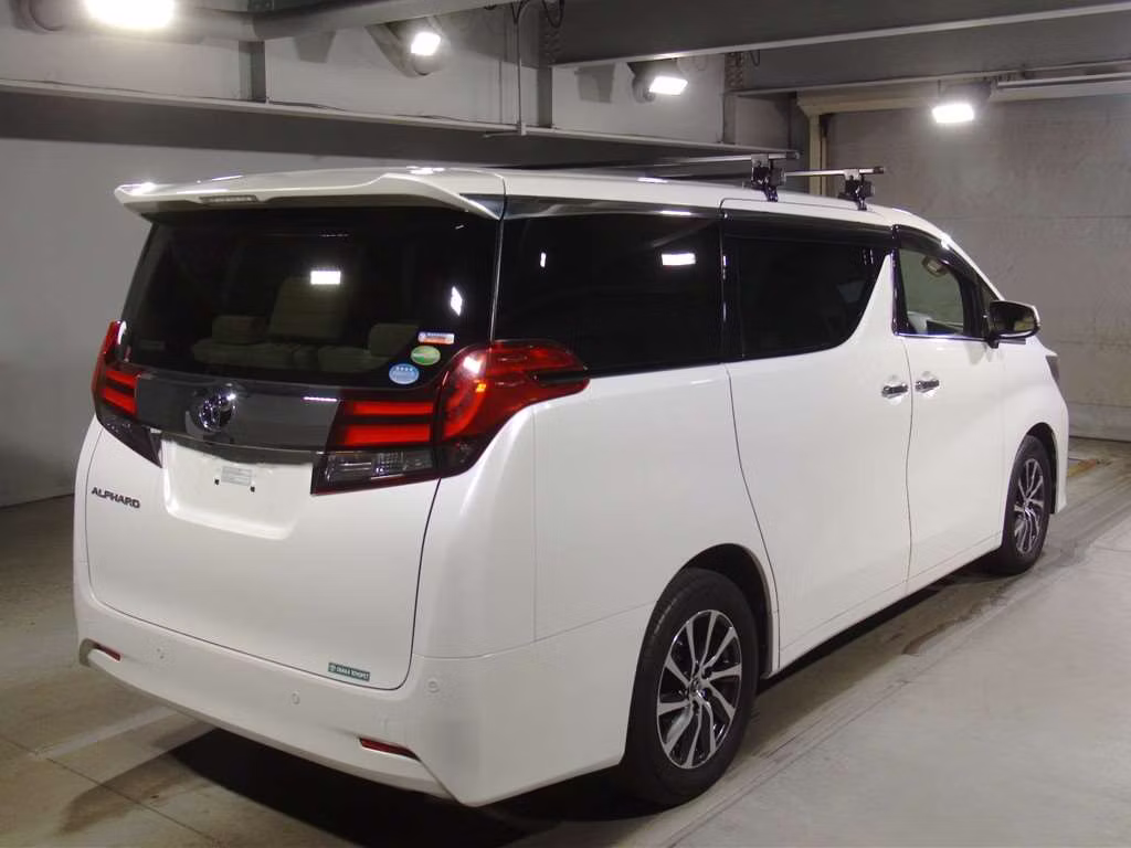 TOYOTA ALPHARD