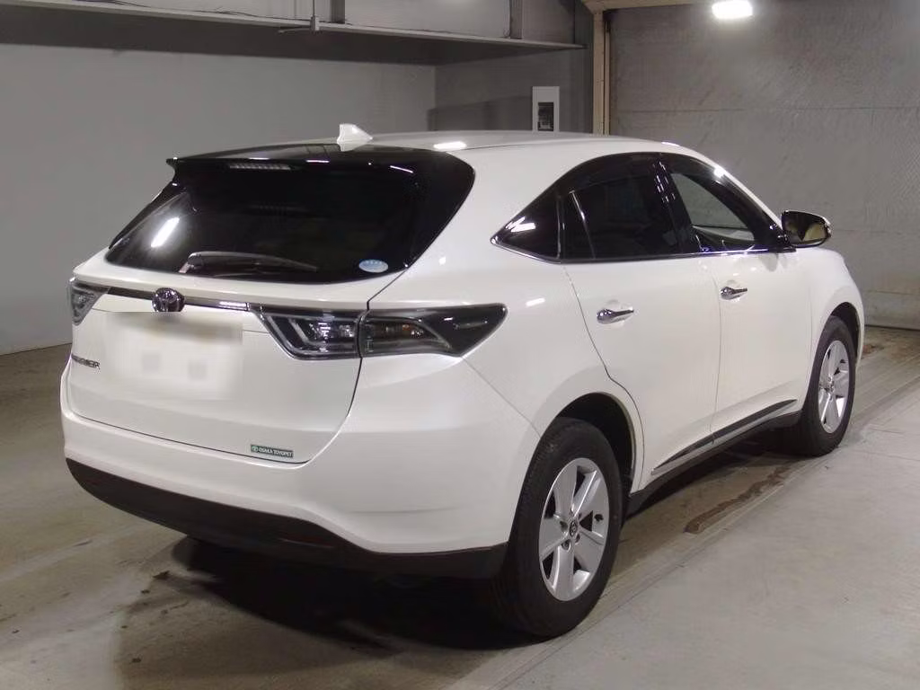 TOYOTA HARRIER