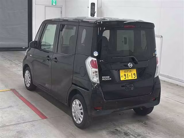 NISSAN DAYZ ROOX
