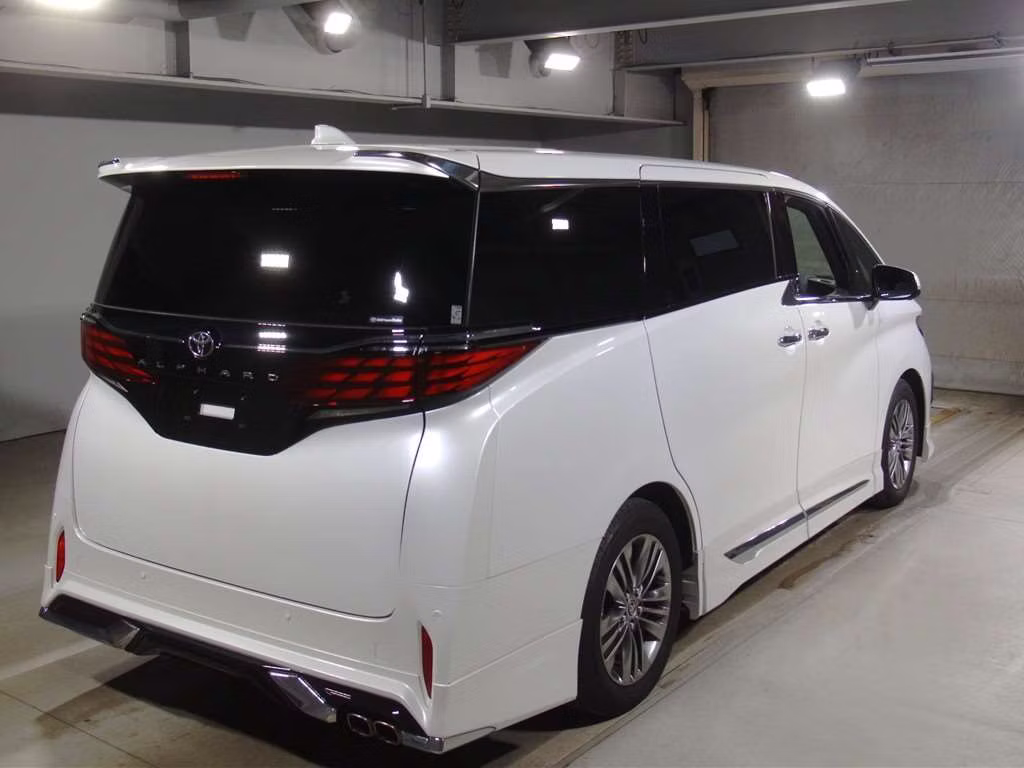 TOYOTA ALPHARD