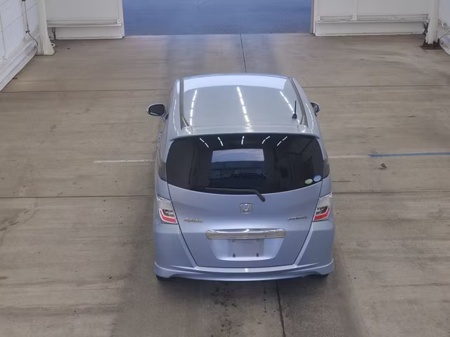 HONDA FREED SPIKE