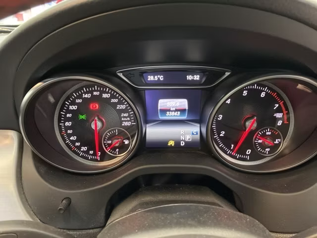 MERCEDES-BENZ CLA-CLASS
