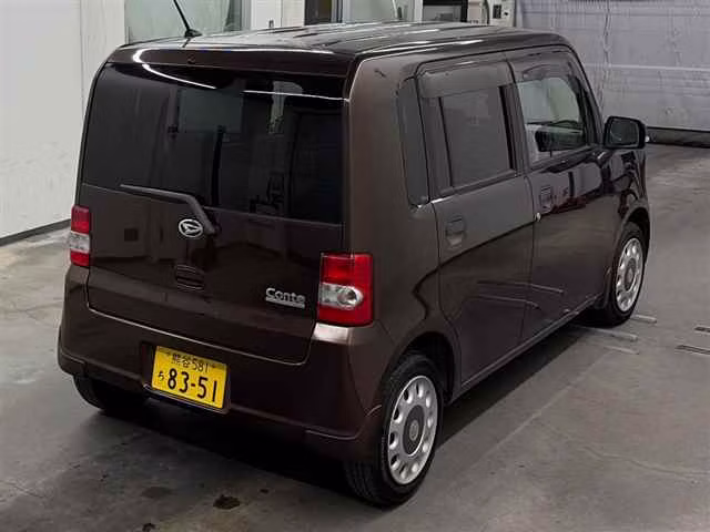 DAIHATSU MOVE CONTE