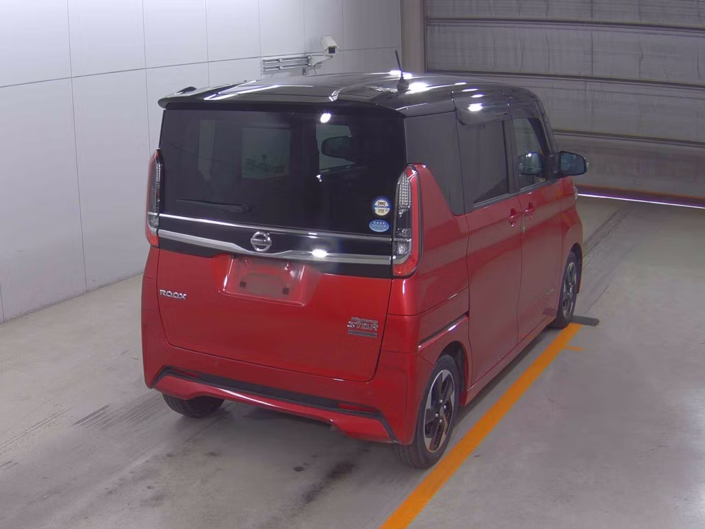 NISSAN ROOX