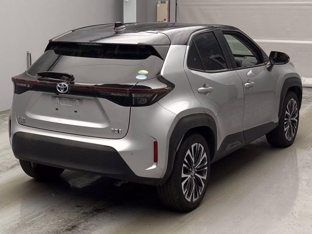TOYOTA YARIS CROSS