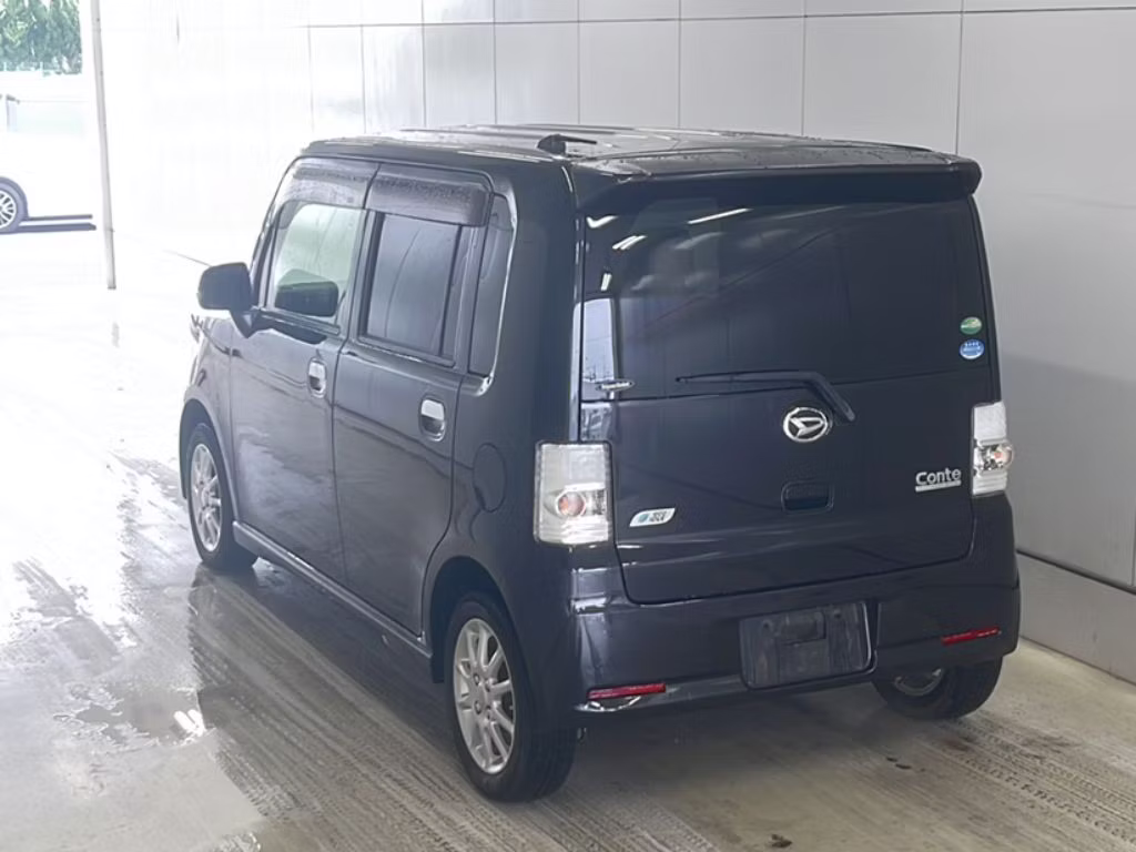 DAIHATSU MOVE CONTE