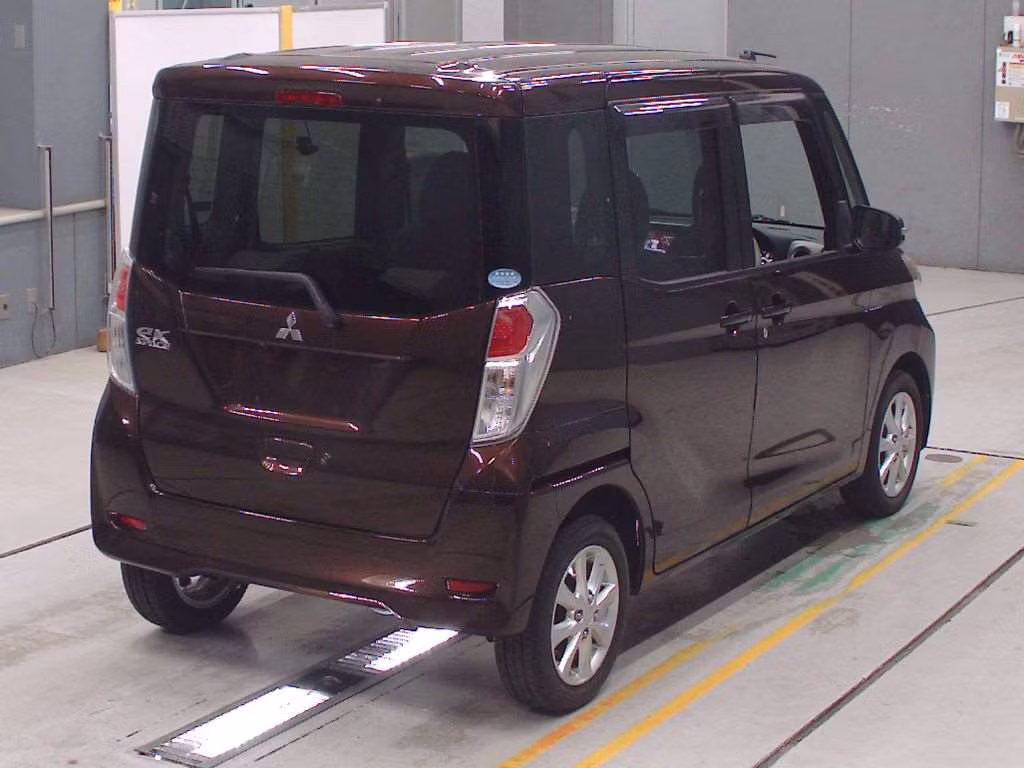 MITSUBISHI EK SPACE