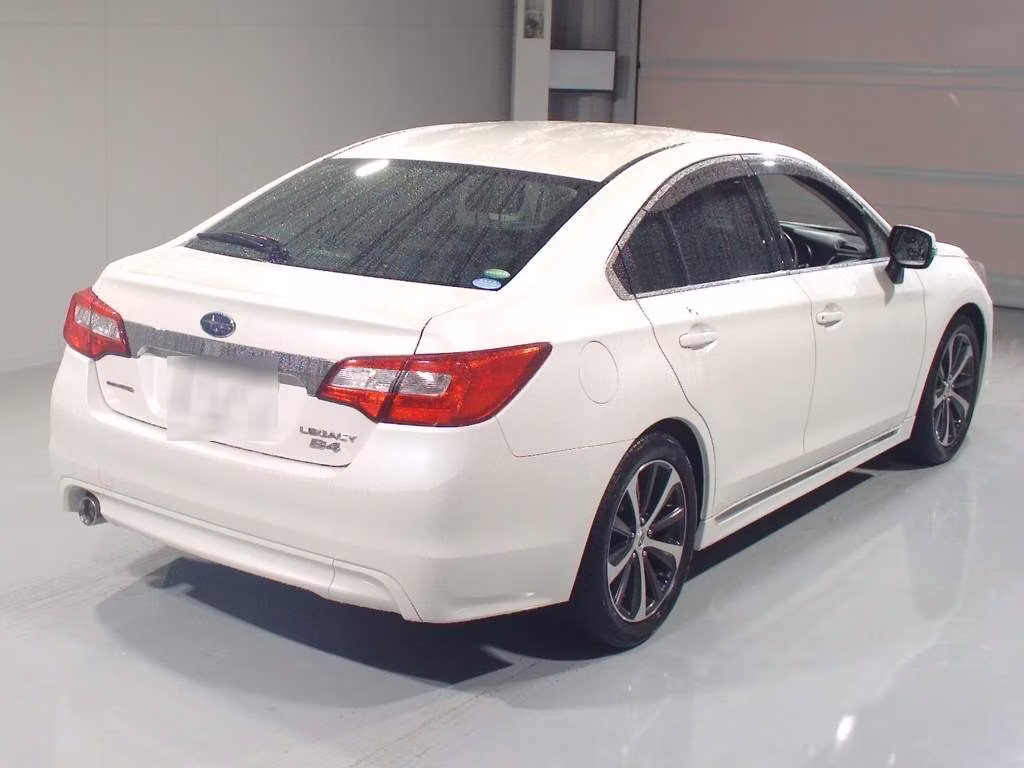 SUBARU LEGACY B4