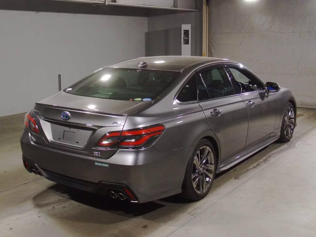 TOYOTA CROWN