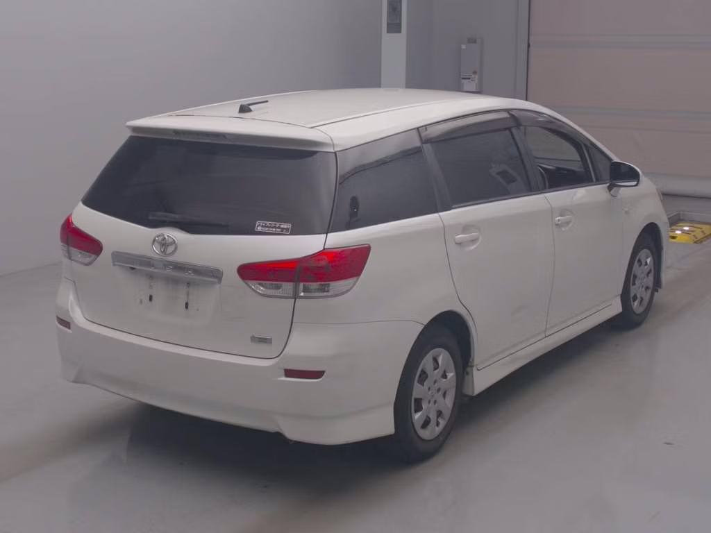 TOYOTA WISH