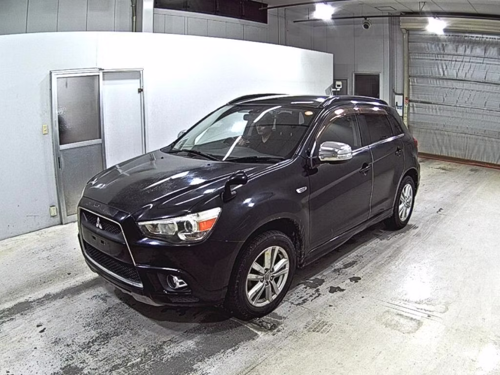 MITSUBISHI RVR