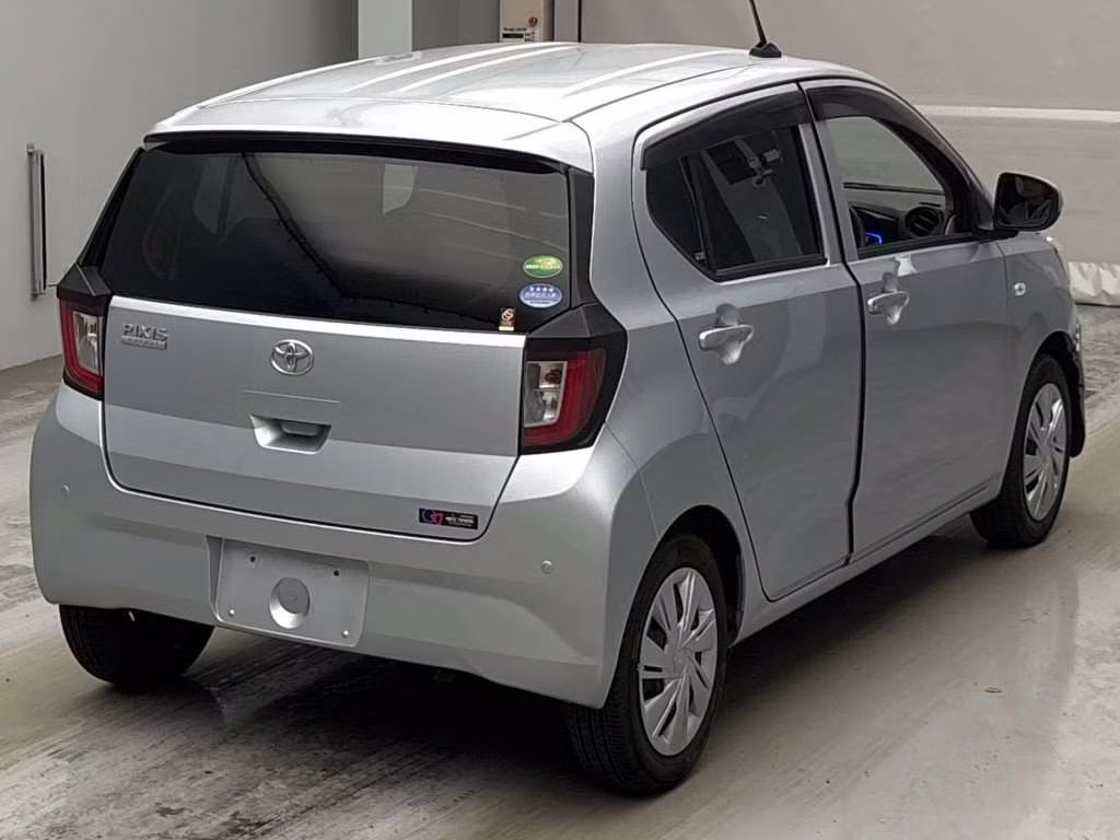 TOYOTA PIXIS EPOCH